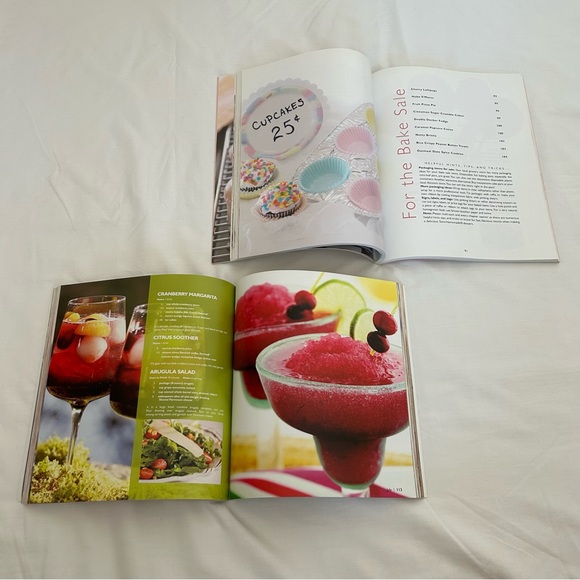 Sandra Lee Cocktail and Desert Cookbook Set - Picture 7 of 8